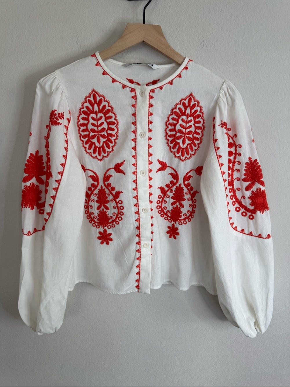 Zara White Red Embroidered Folk Boho Blouse Linen Blend Puff Sleeve Top S